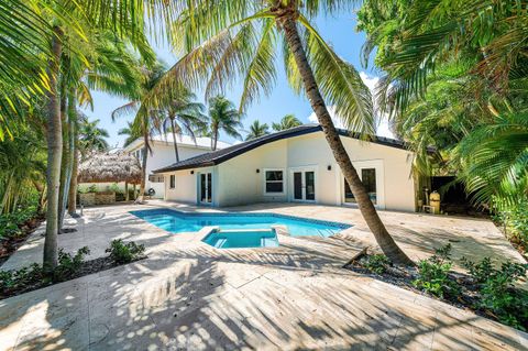 Tiny photo for 1132 NE 3rd Avenue, Boca Raton, FL 33432 (MLS # B26000238)