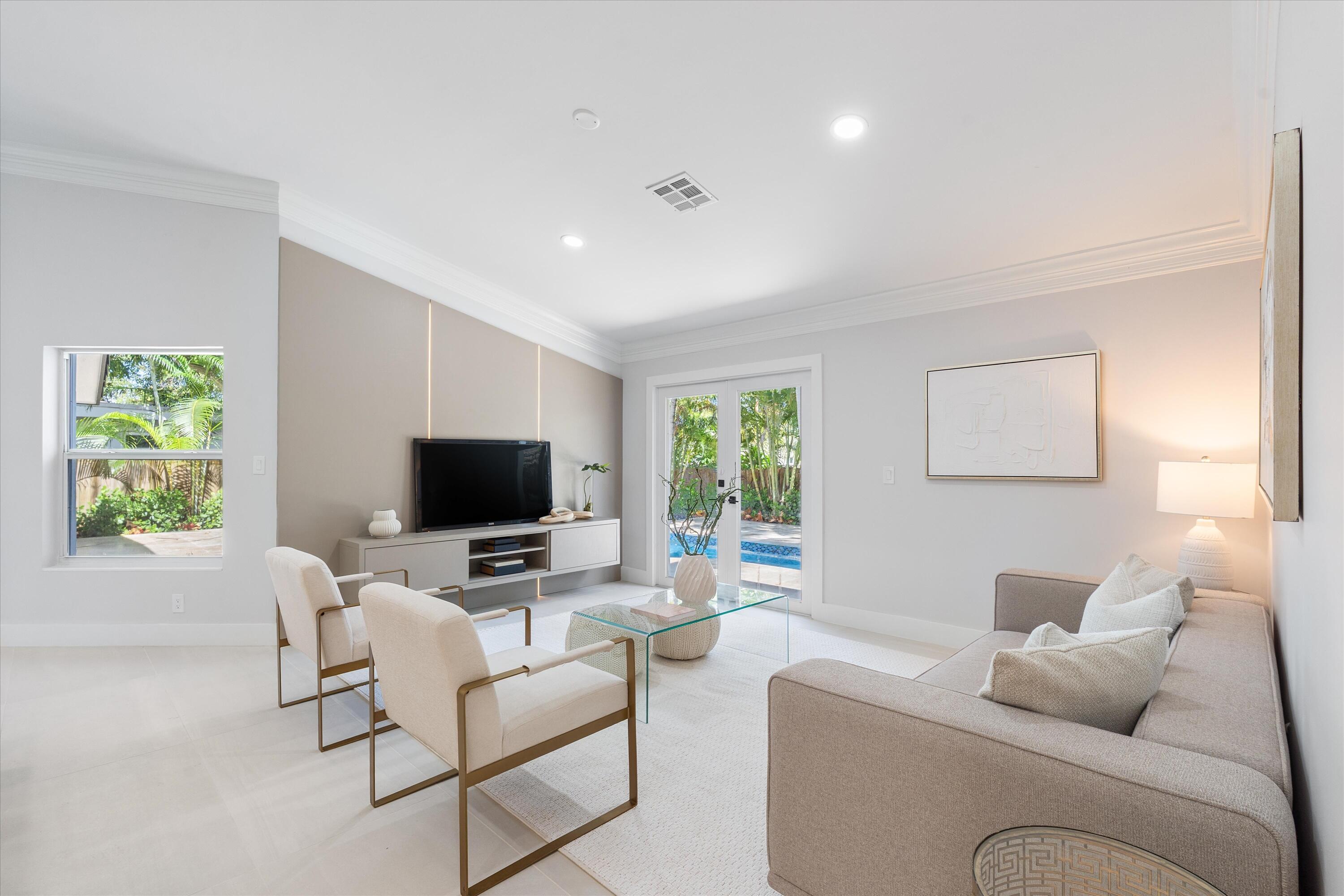 BOCA VILLAS - Residential