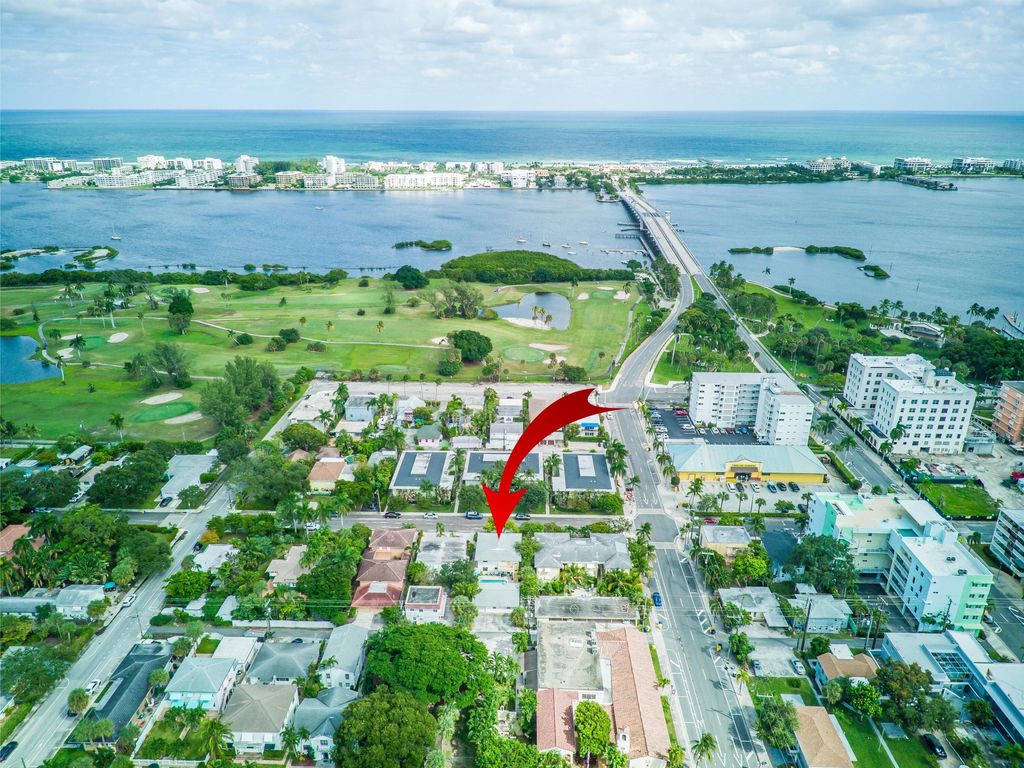 Photo of 111 N Lakeside Drive #1, Lake Worth Beach, FL 33460 (MLS # R11132158)