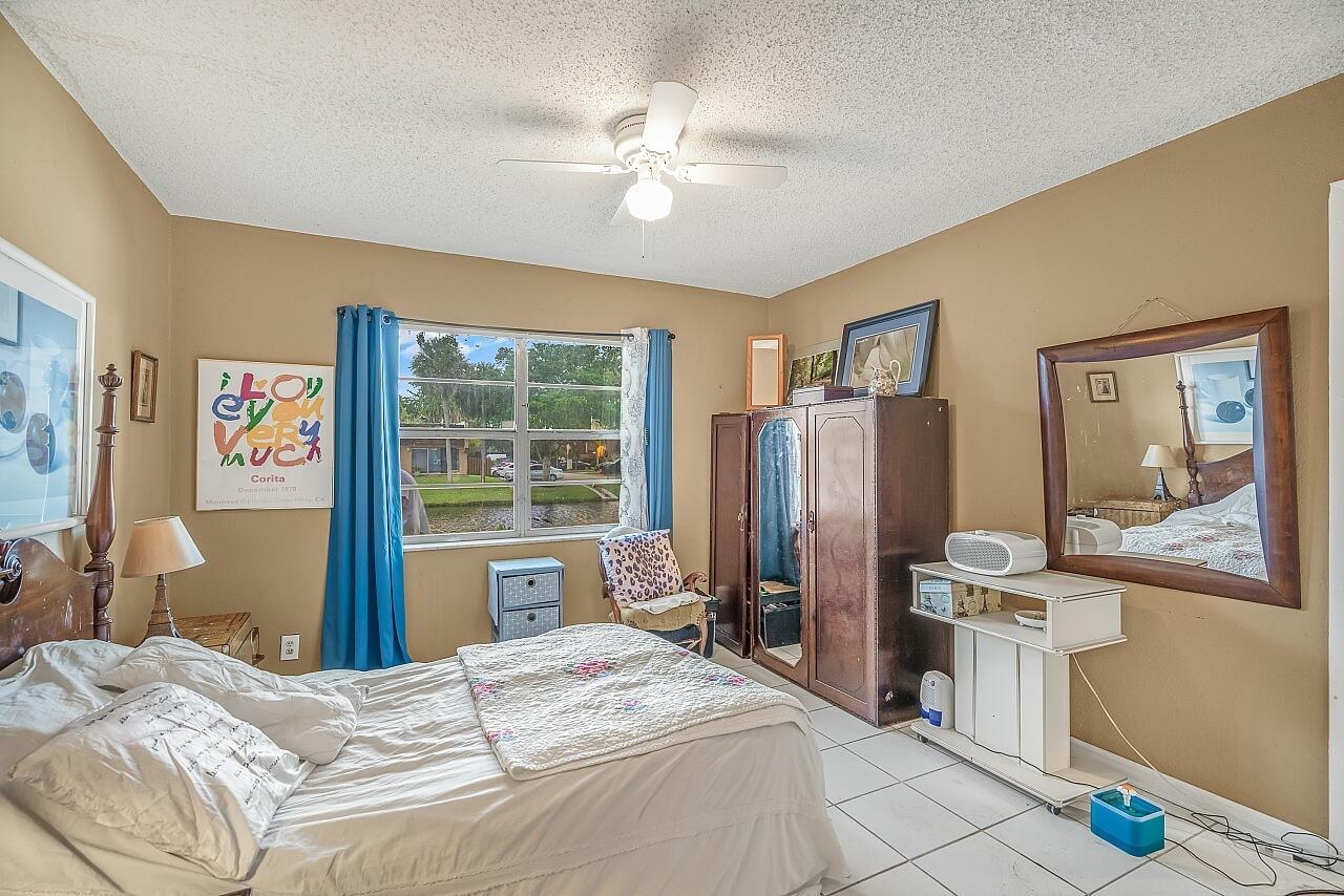 WELLEBY TOWNHOME 1 CONDO - Residential