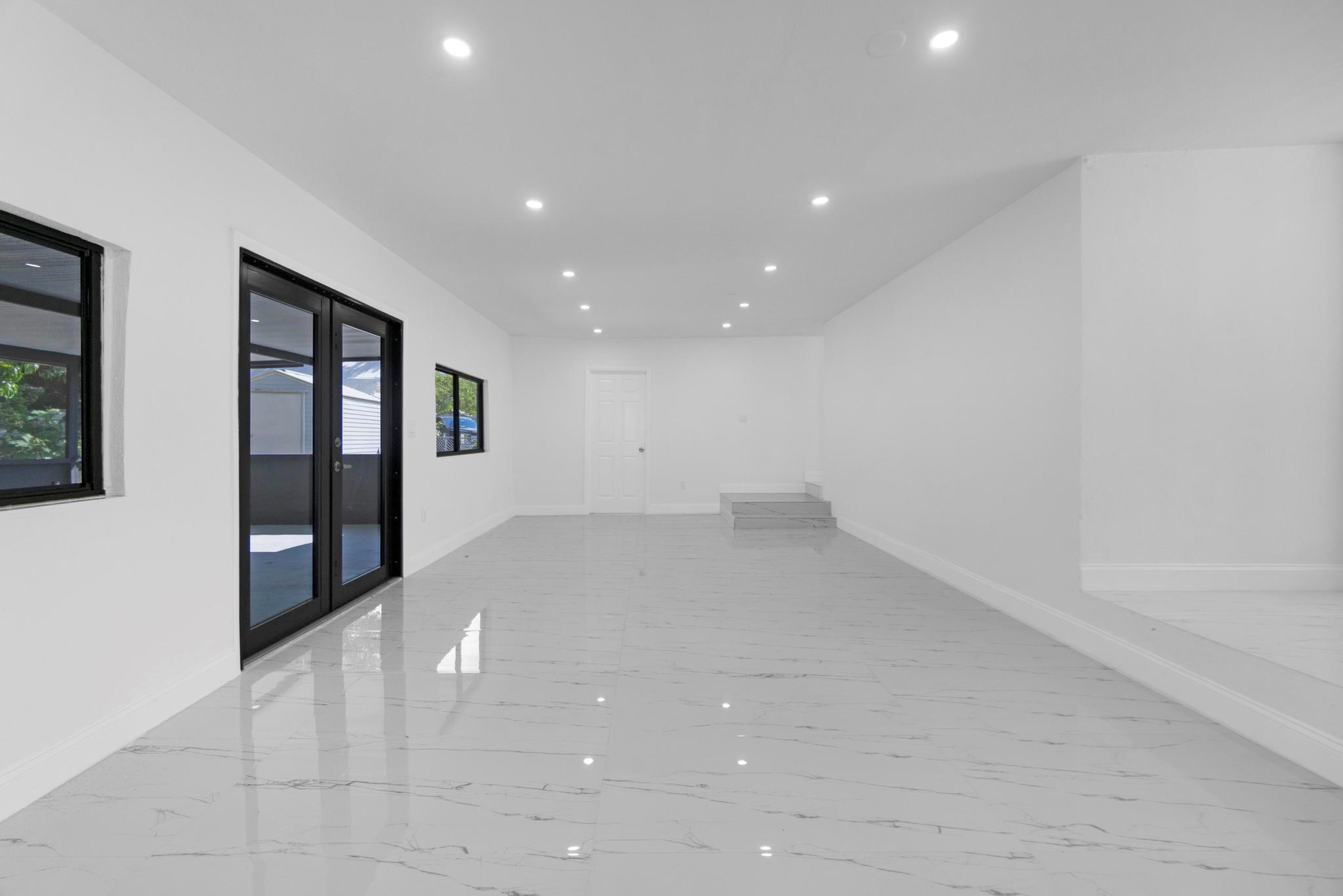 Venetian Gardens Rev - Residential