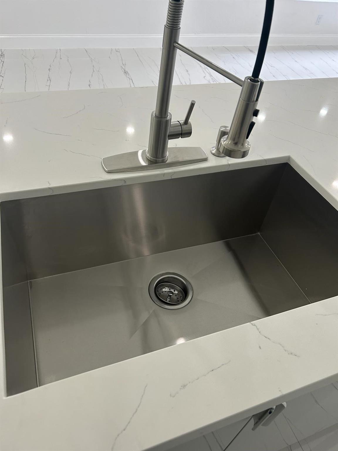 Venetian Gardens Rev - Residential