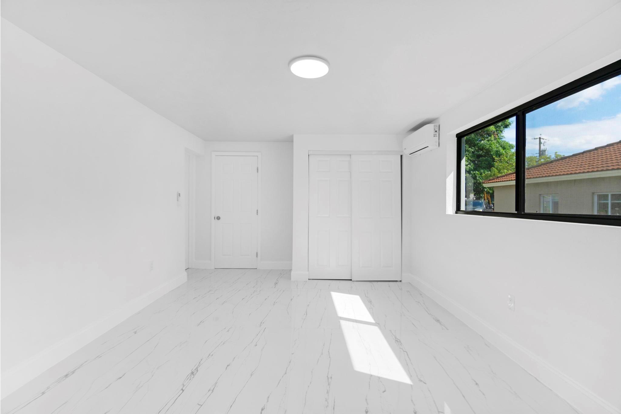 Venetian Gardens Rev - Residential