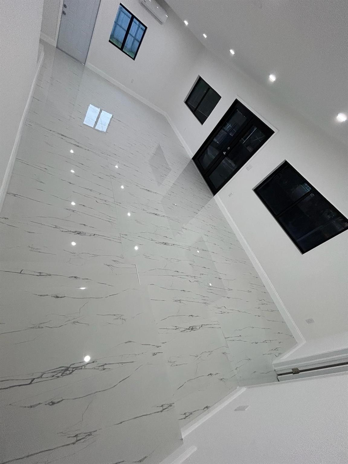 Venetian Gardens Rev - Residential