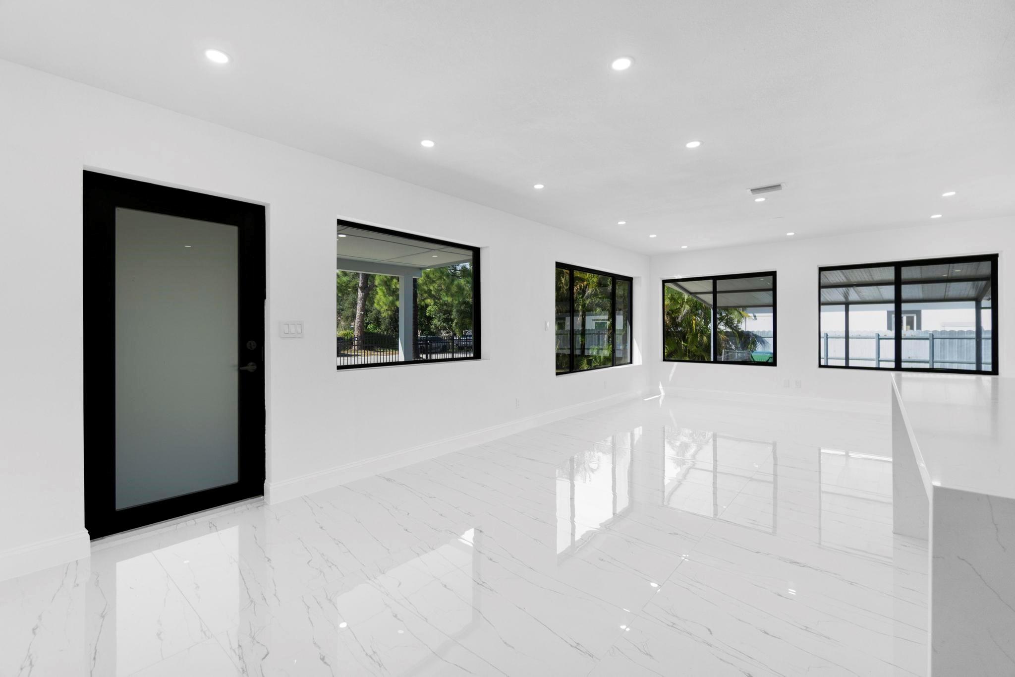 Venetian Gardens Rev - Residential