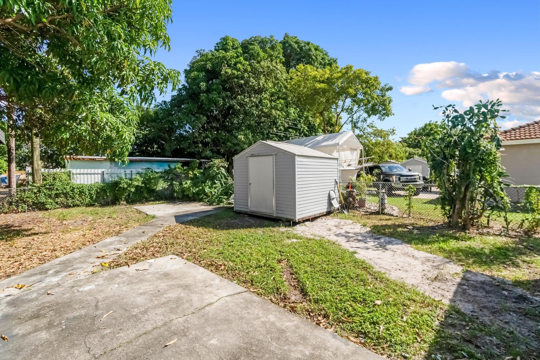 Venetian Gardens Rev - Residential