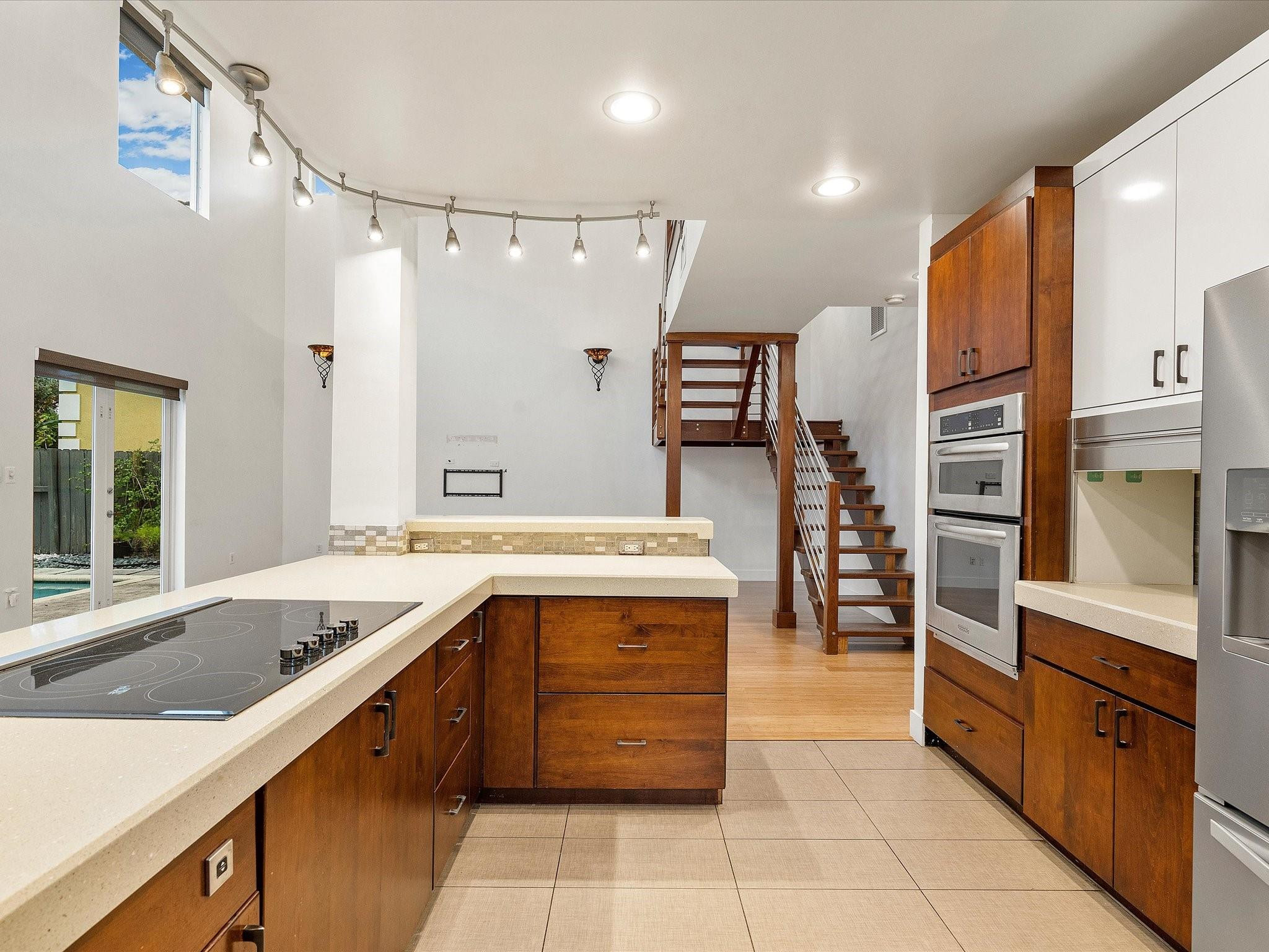 Lake Ridge - Residential