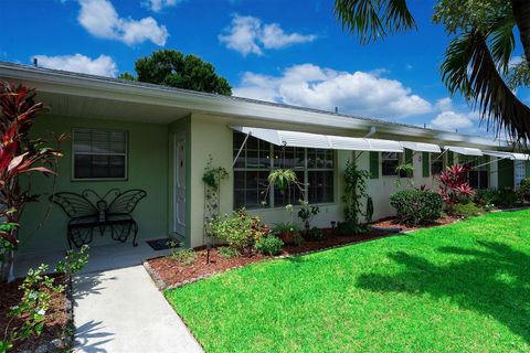 915 Savannas Point Drive E Fort Pierce FL 34950