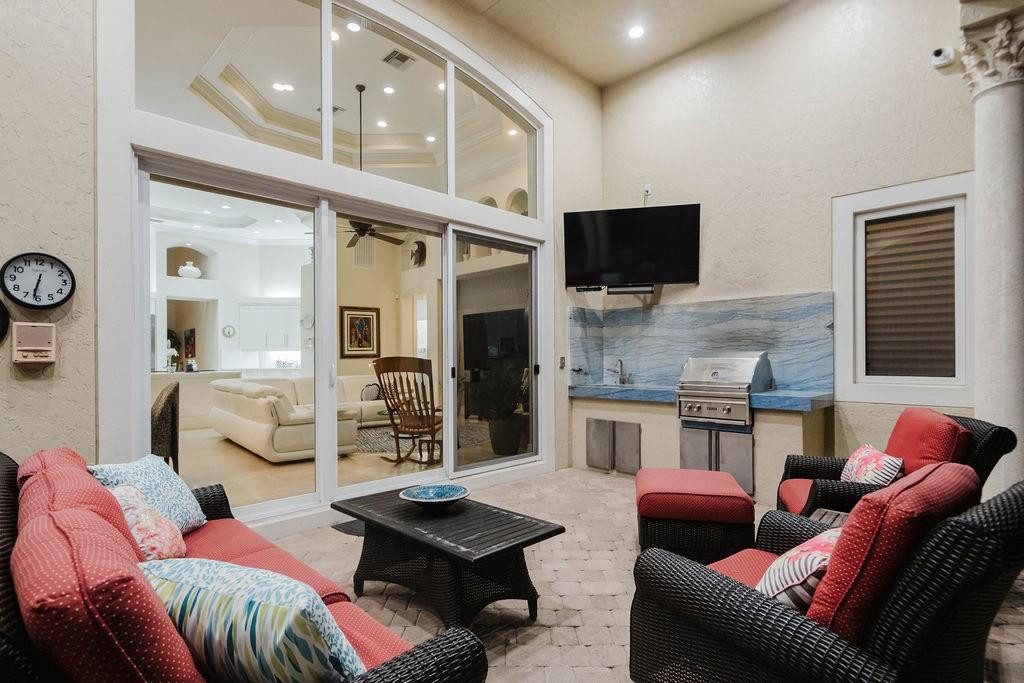 Hillsboro Harbor - Residential