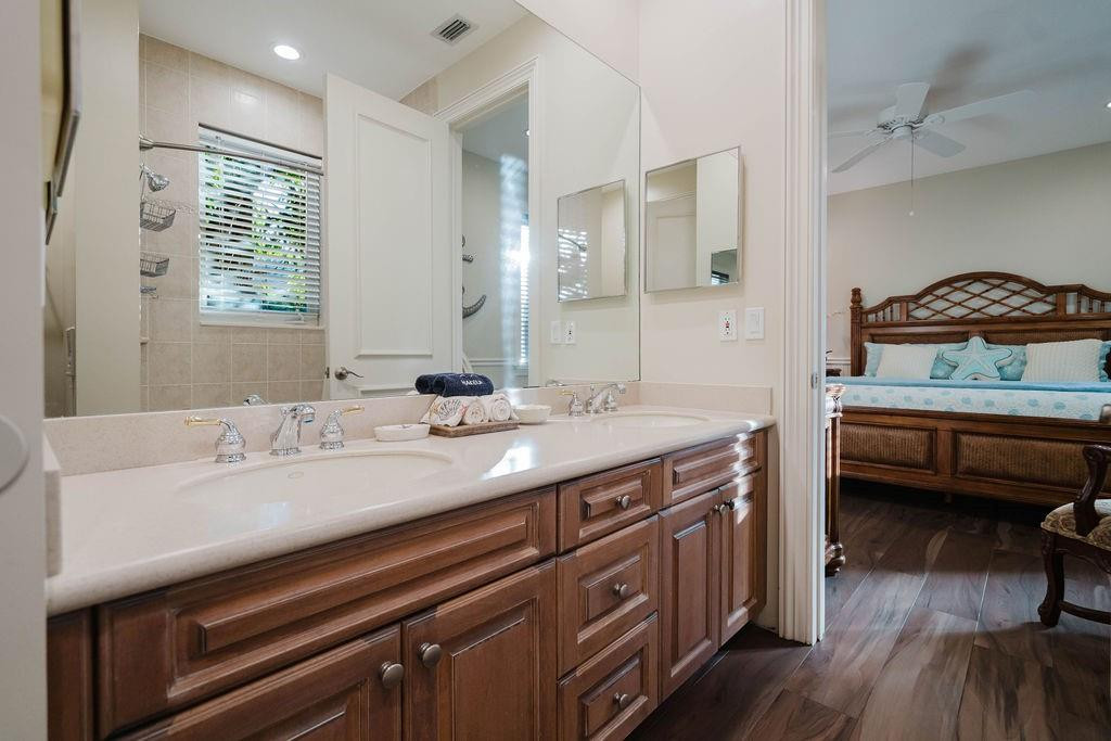 Hillsboro Harbor - Residential