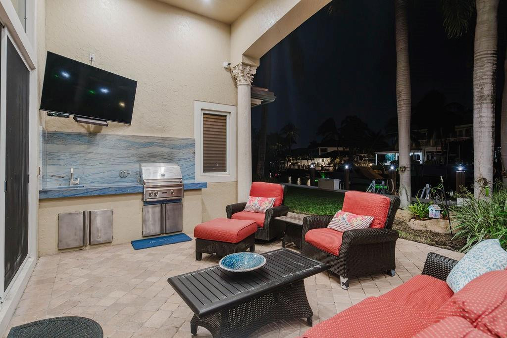 Hillsboro Harbor - Residential