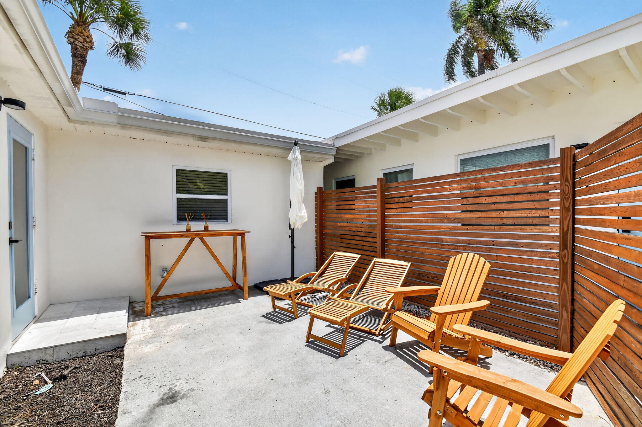 NORTH PALM BCH 1 - Residential