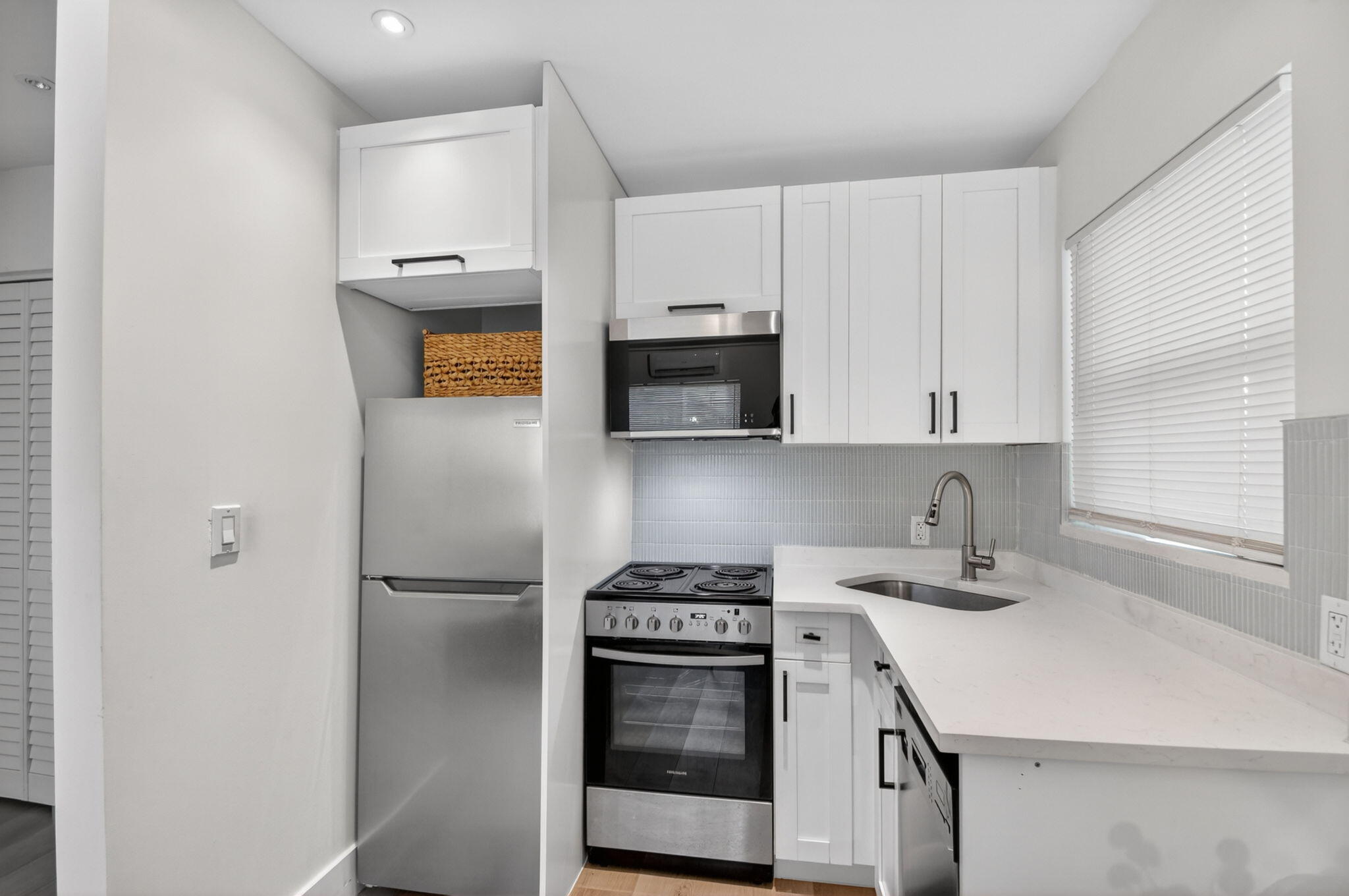 NORTH PALM BCH 1 - Residential