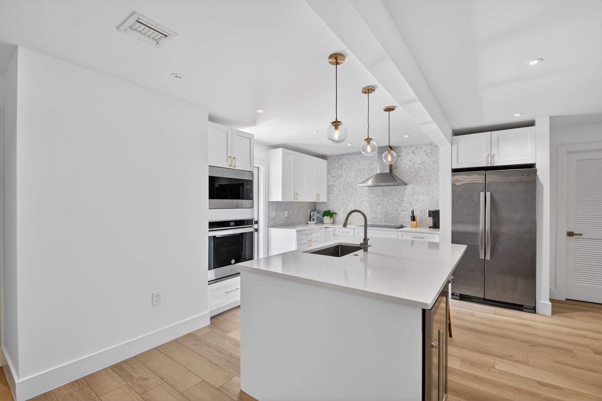 NORTH PALM BCH 1 - Residential
