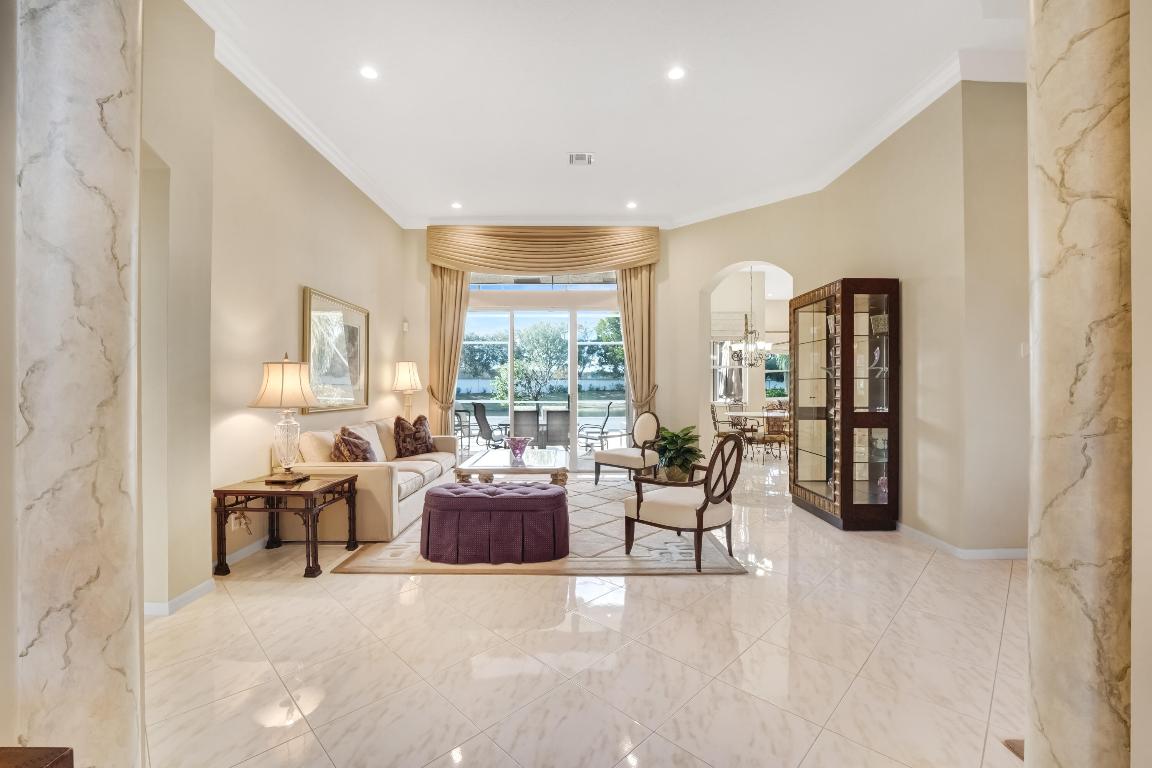 BELLAGGIO, TOWNE PARK - Residential