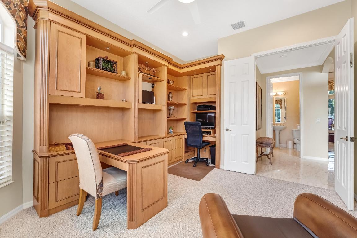 BELLAGGIO, TOWNE PARK - Residential