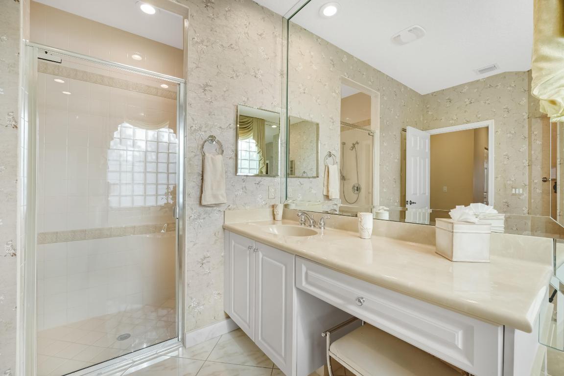 BELLAGGIO, TOWNE PARK - Residential