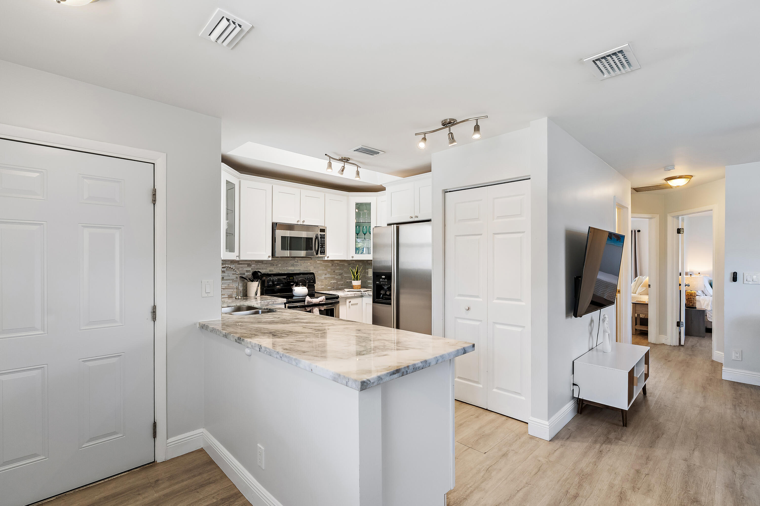 Jupiter Heights - Residential Lease