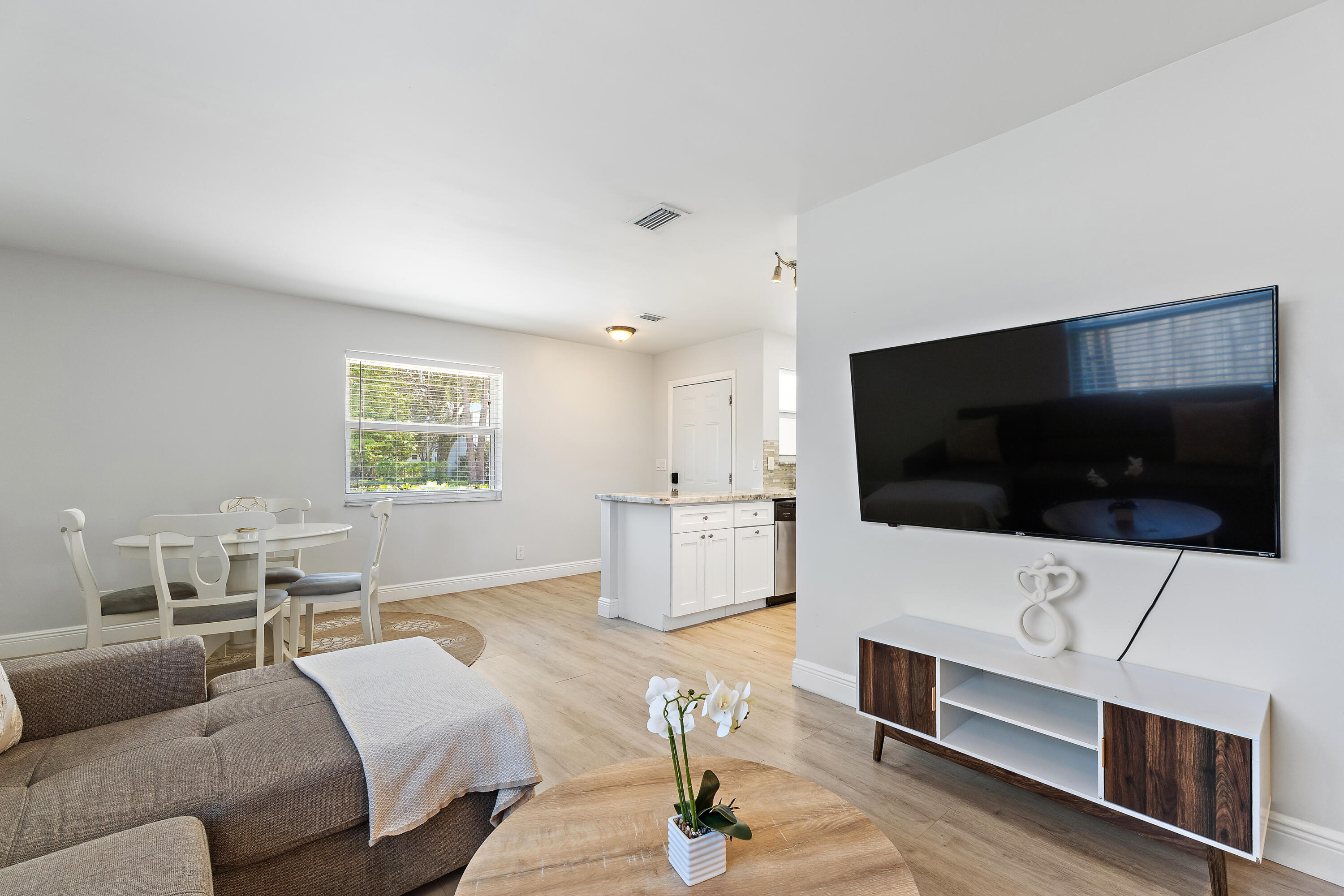 Jupiter Heights - Residential Lease