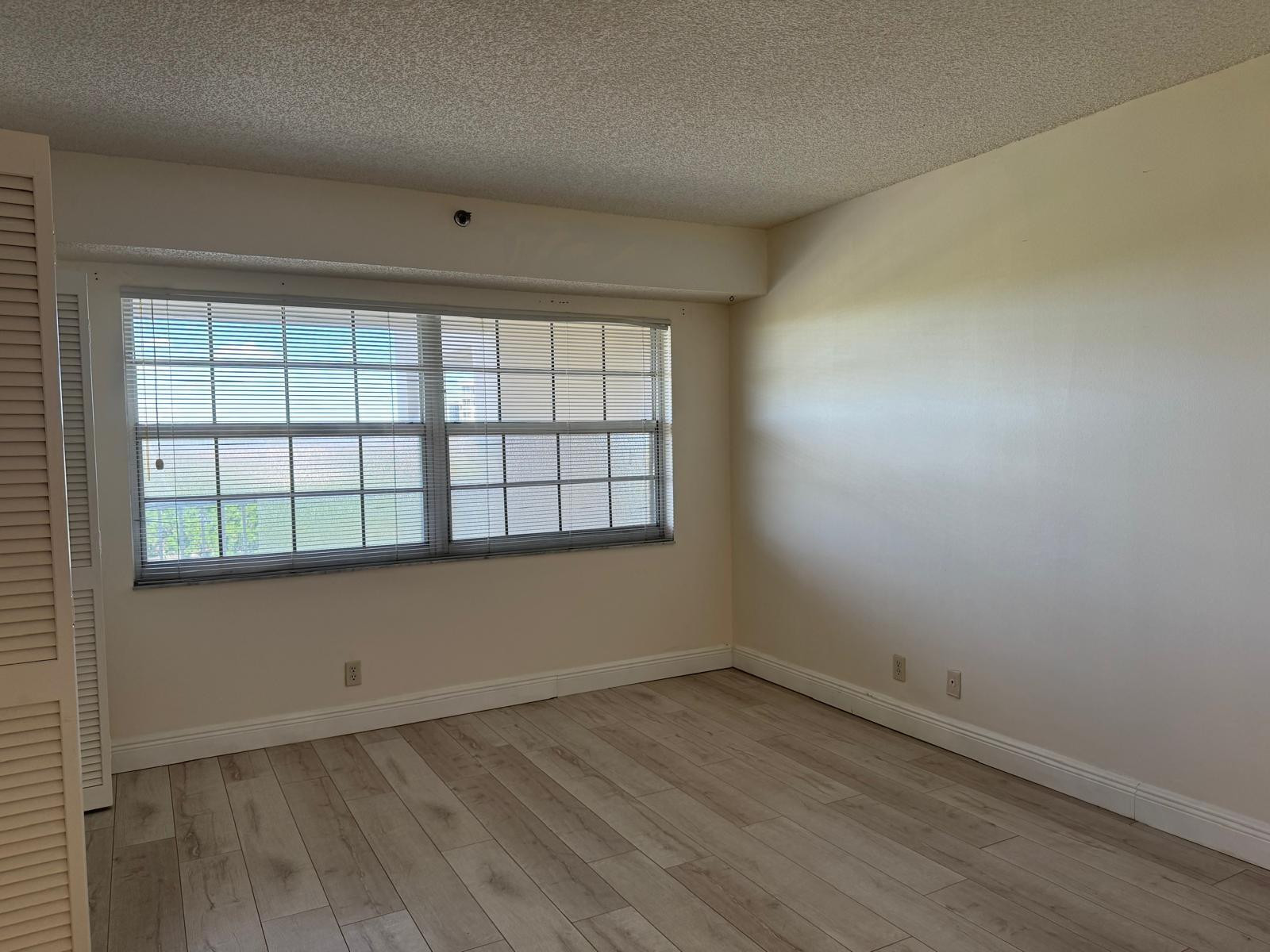 NO 112 PALM-AIRE COUNTRY CLUB - Residential Lease