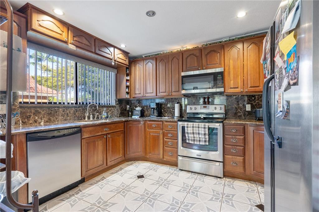 The Villages Of Hillsboro - Residential