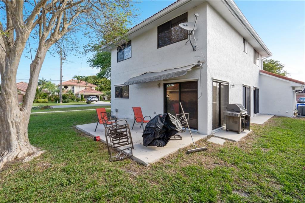 The Villages Of Hillsboro - Residential