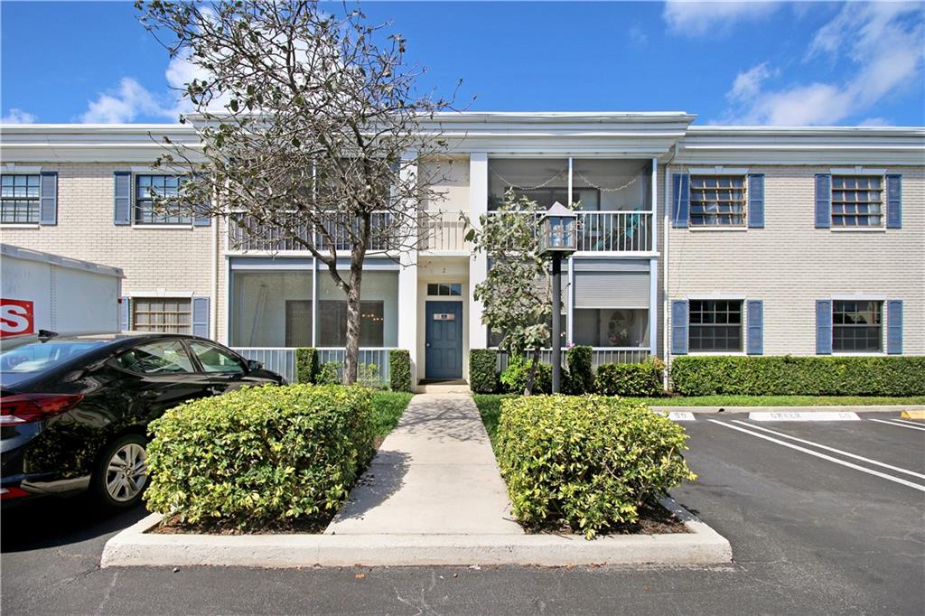 Cypress Club - Residential