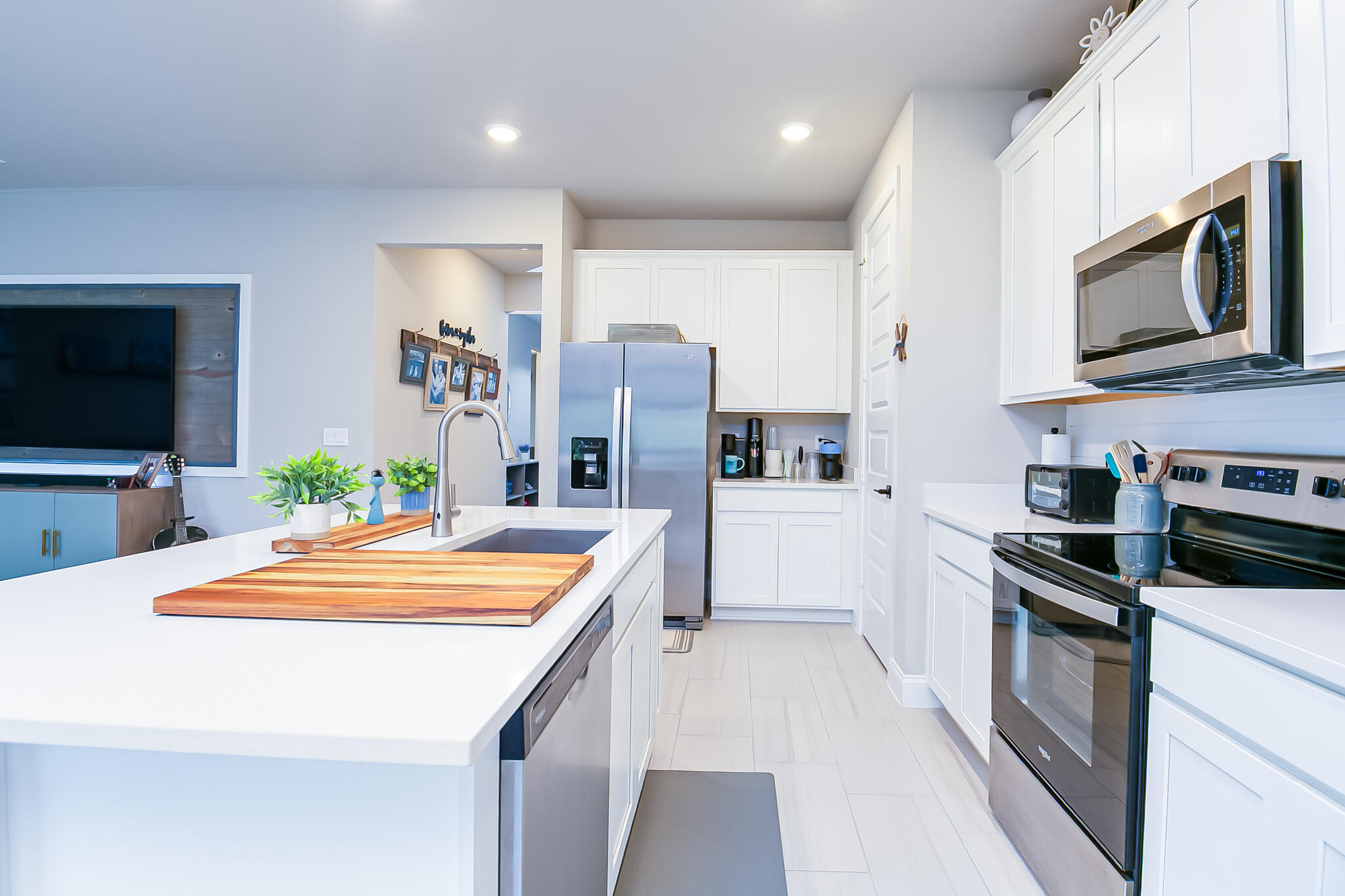 AZALEA - Residential