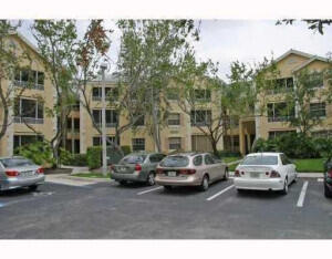 LAKEVIEW CLUB CONDO - Residential Lease