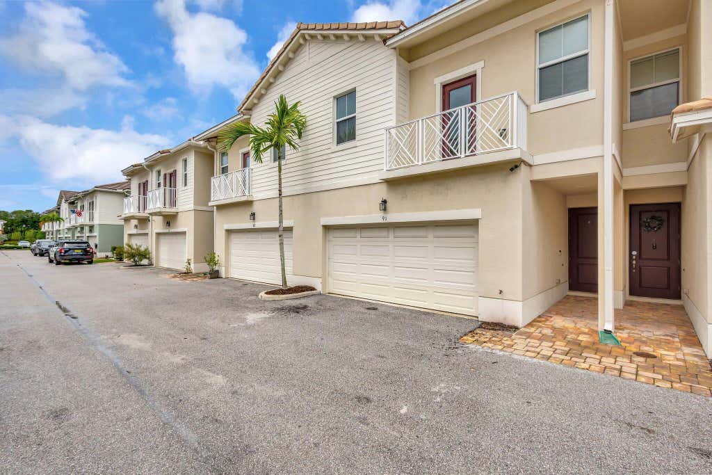 Photo of 91 PALM Lane, Royal Palm Beach, FL 33411 (MLS # B26059289)