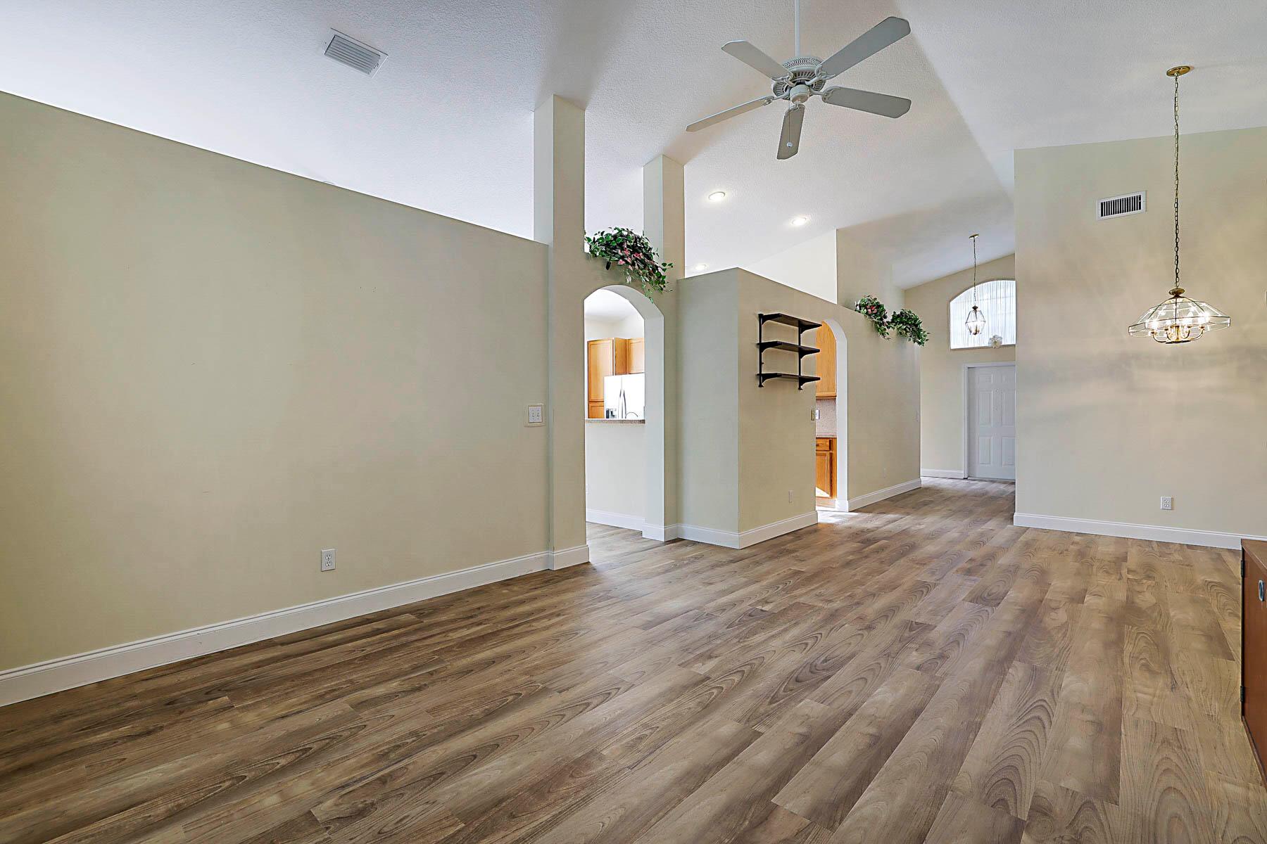 SUMMERFIELD - Residential