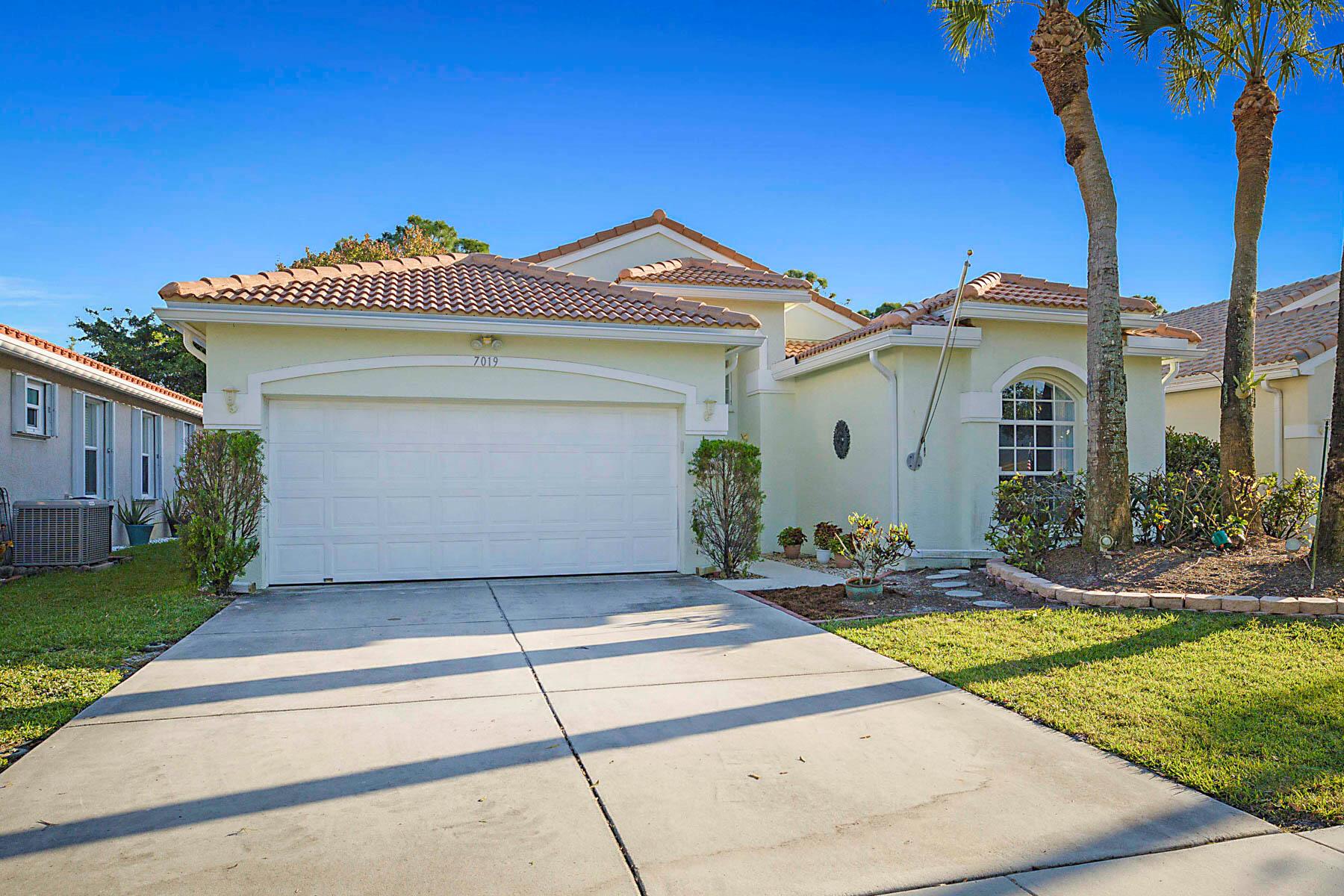 SUMMERFIELD - Residential