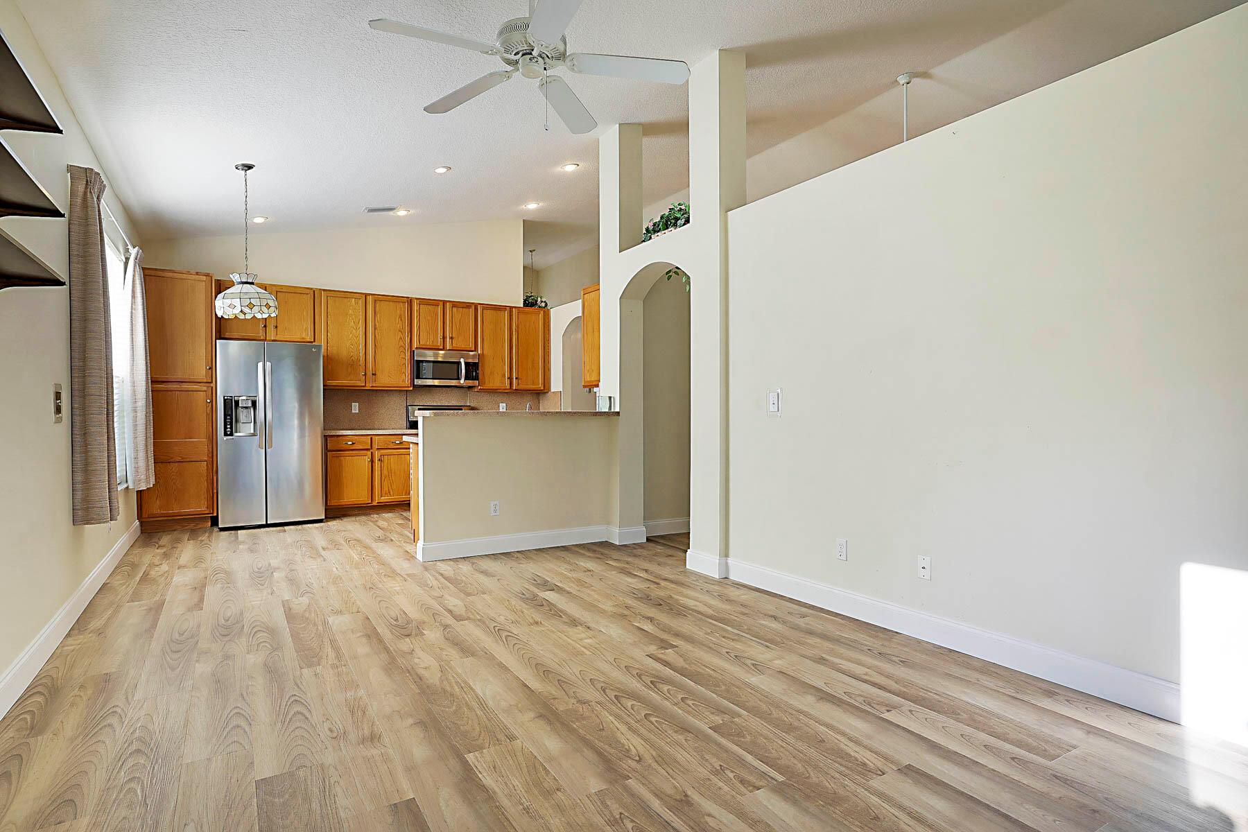 SUMMERFIELD - Residential