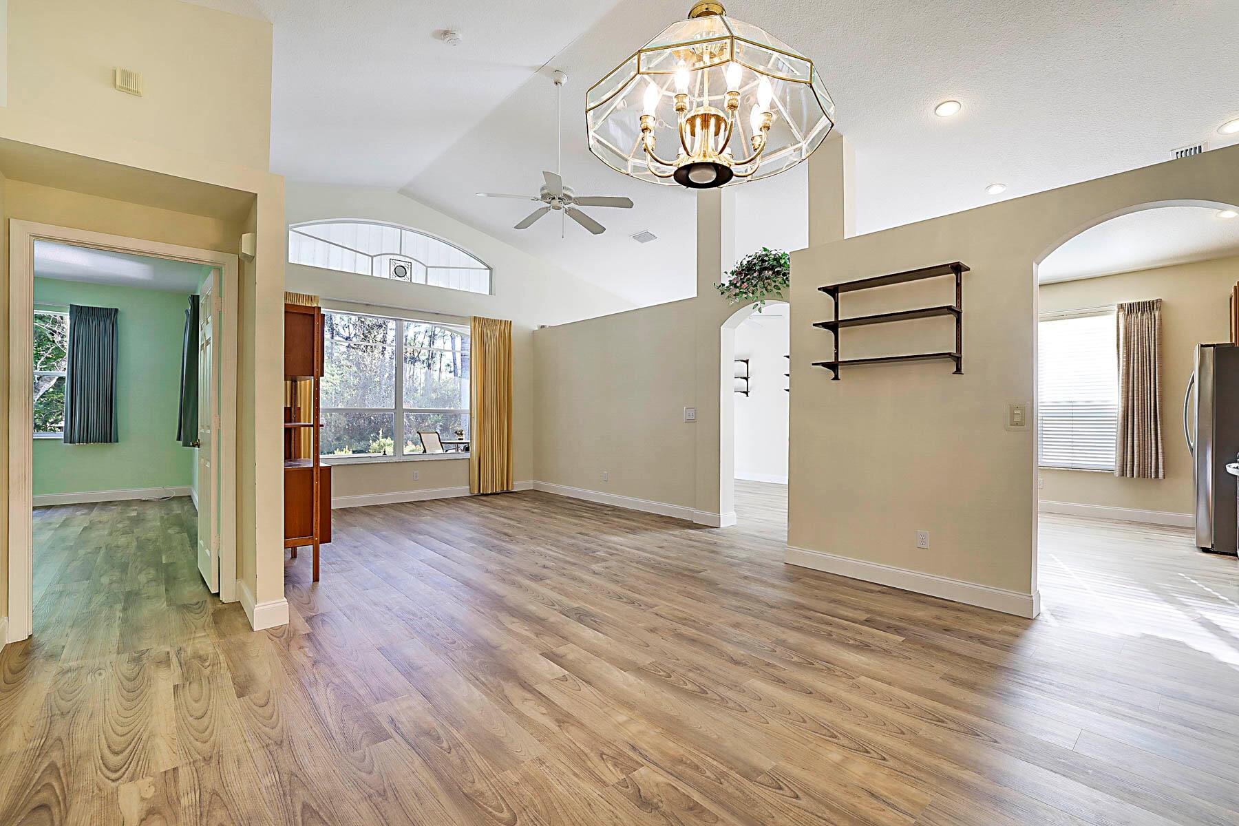 SUMMERFIELD - Residential