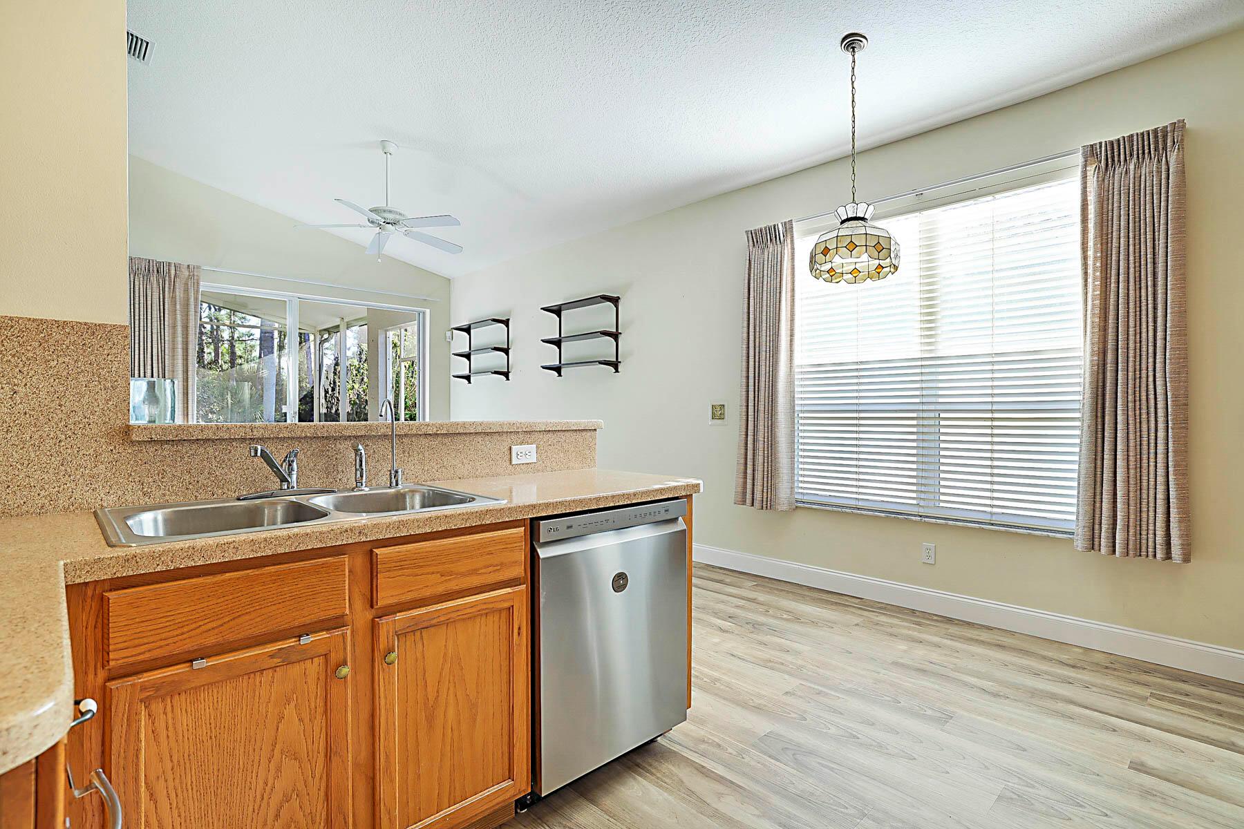 SUMMERFIELD - Residential