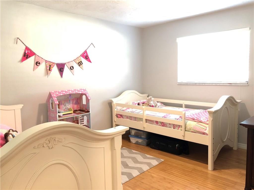 SUNRISE GOLF VILLAGE SEC - Residential