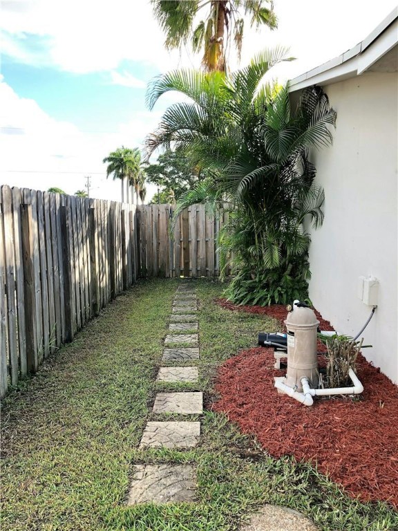 SUNRISE GOLF VILLAGE SEC - Residential