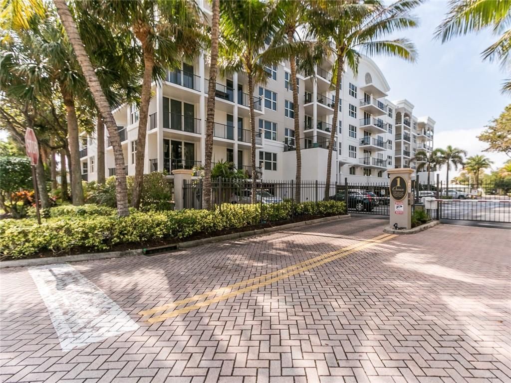 Photo of 191 S Ocean Drive #513, Deerfield Beach, FL 33441 (MLS # F10447989)