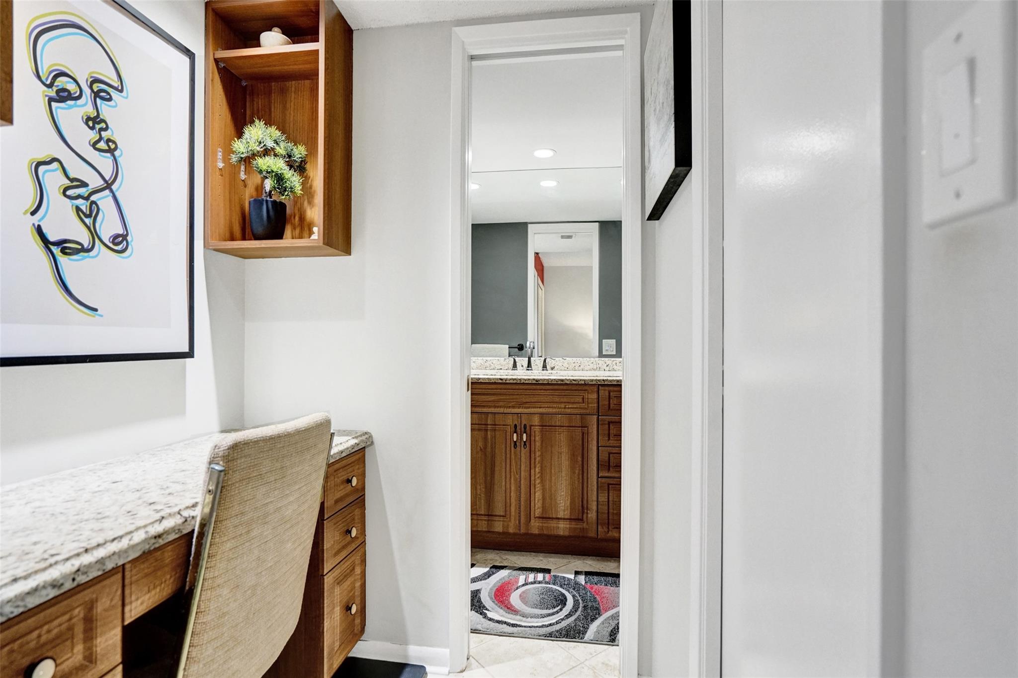 PALM AIRE COUNTRY CLUB - Residential