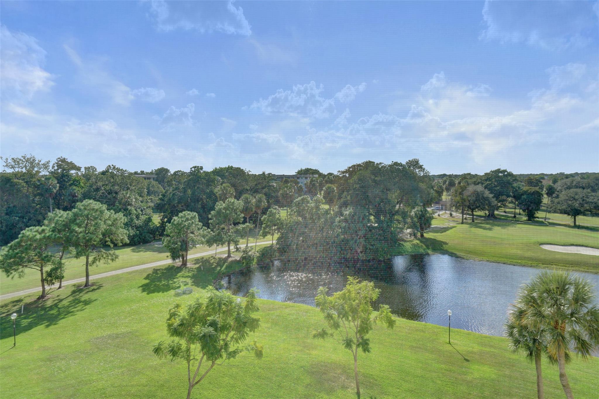 PALM AIRE COUNTRY CLUB - Residential