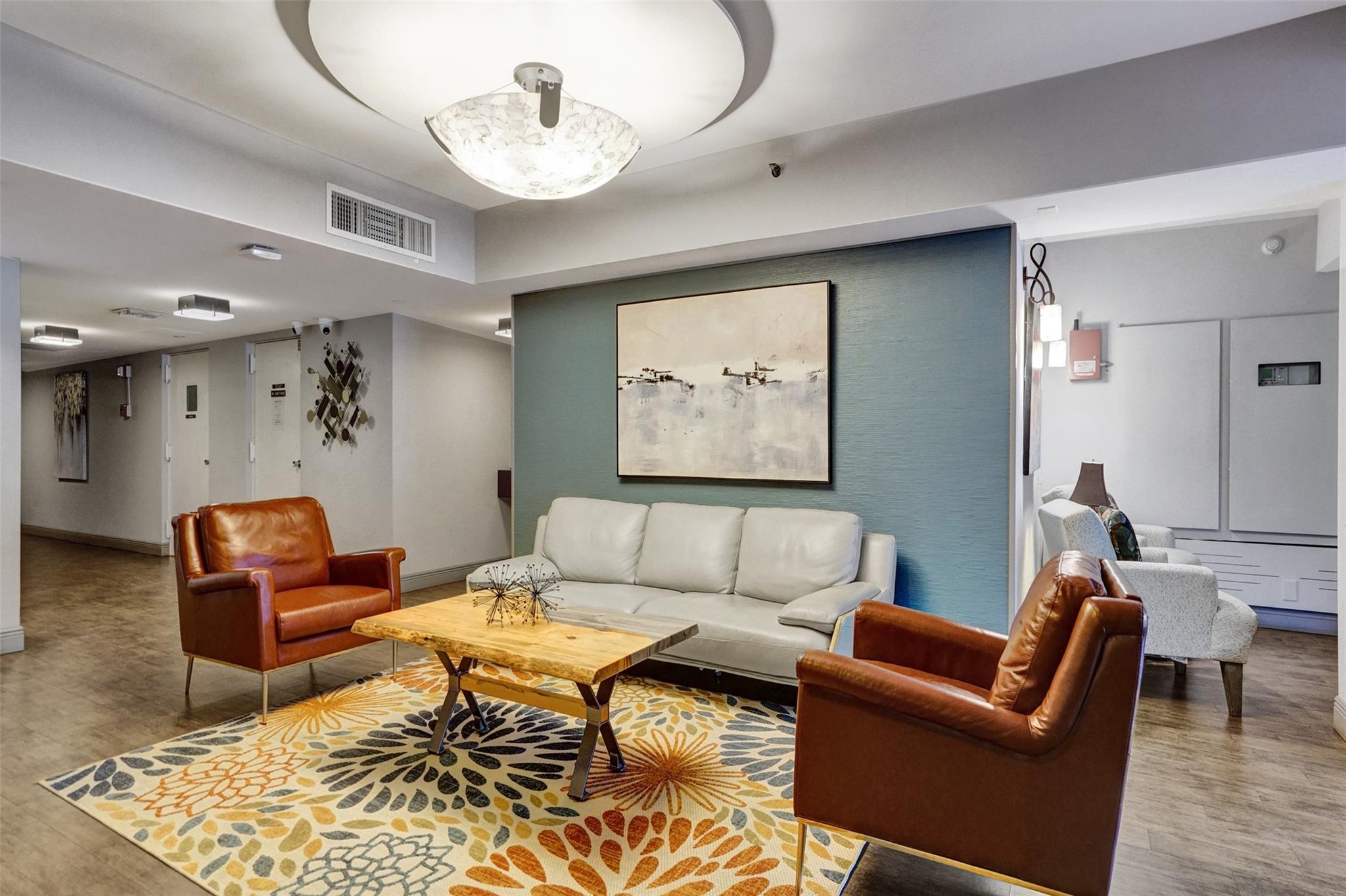 PALM AIRE COUNTRY CLUB - Residential