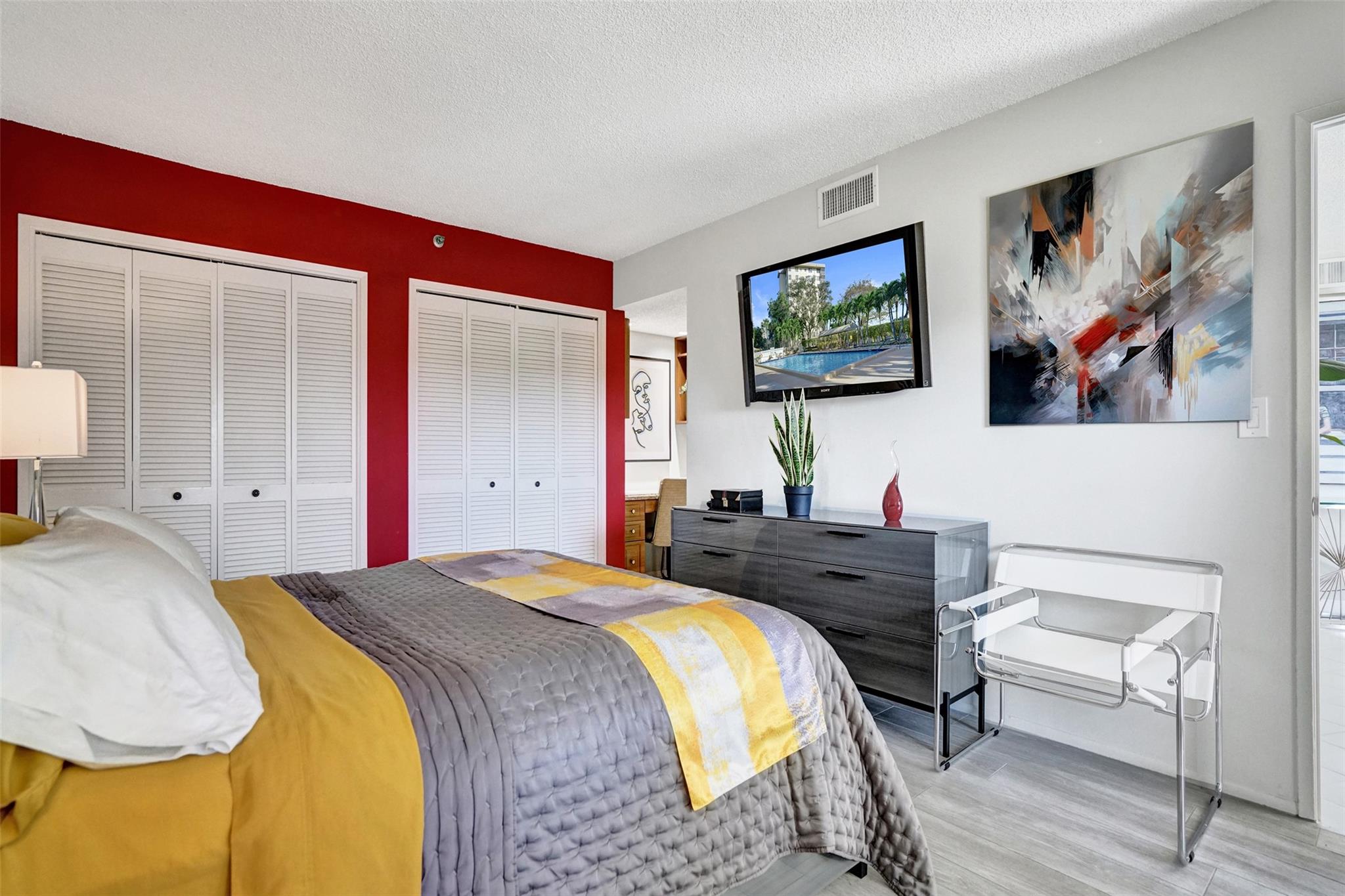 PALM AIRE COUNTRY CLUB - Residential