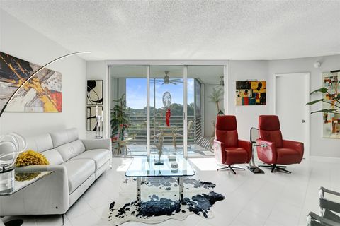 3507 Oaks Way 508 Pompano Beach FL 33069