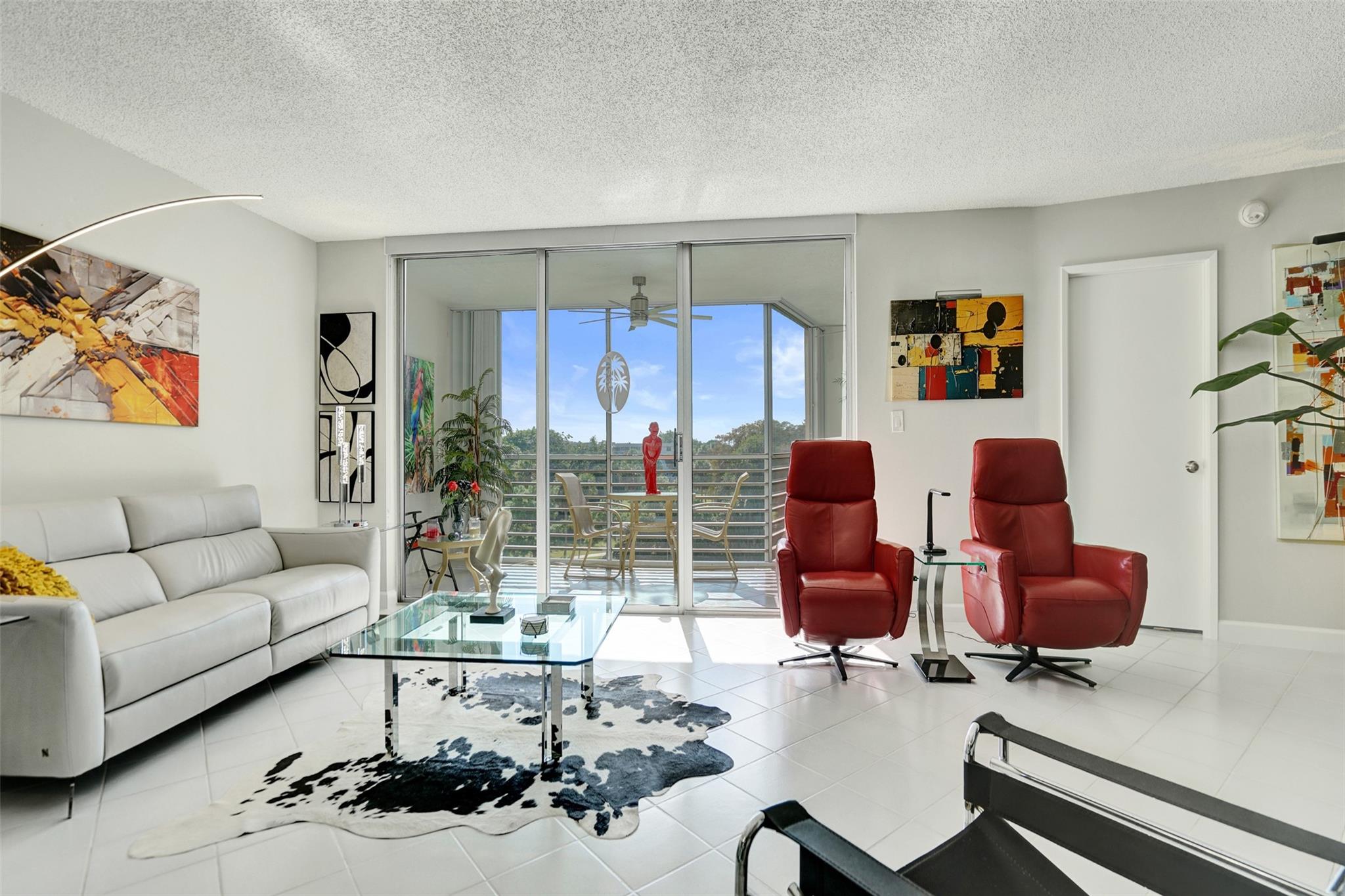 PALM AIRE COUNTRY CLUB - Residential