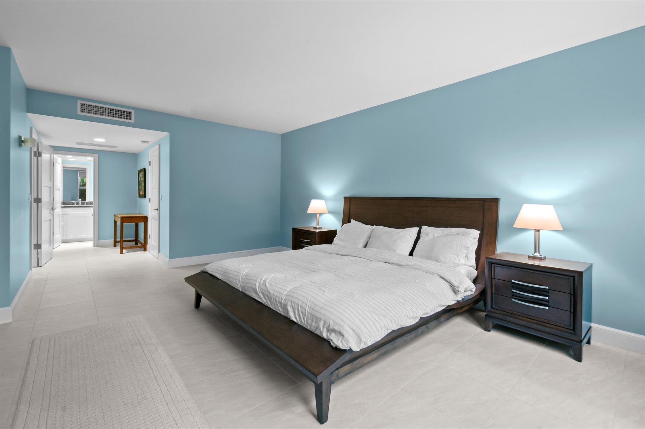 TWENTY TWO NINETY FIVE SO - Residential