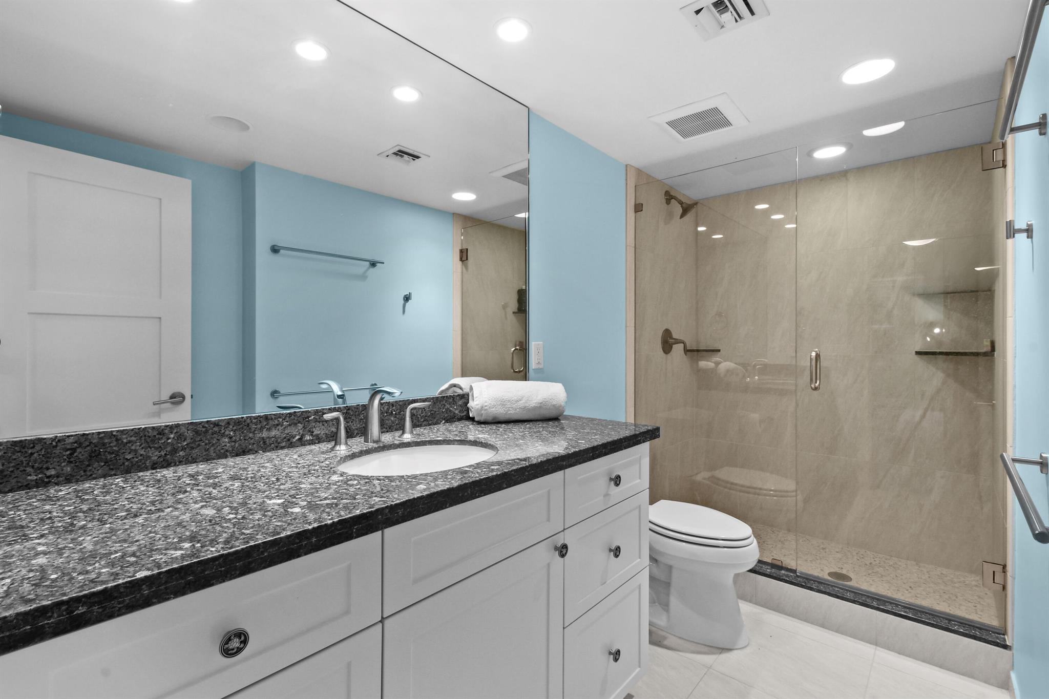 TWENTY TWO NINETY FIVE SO - Residential