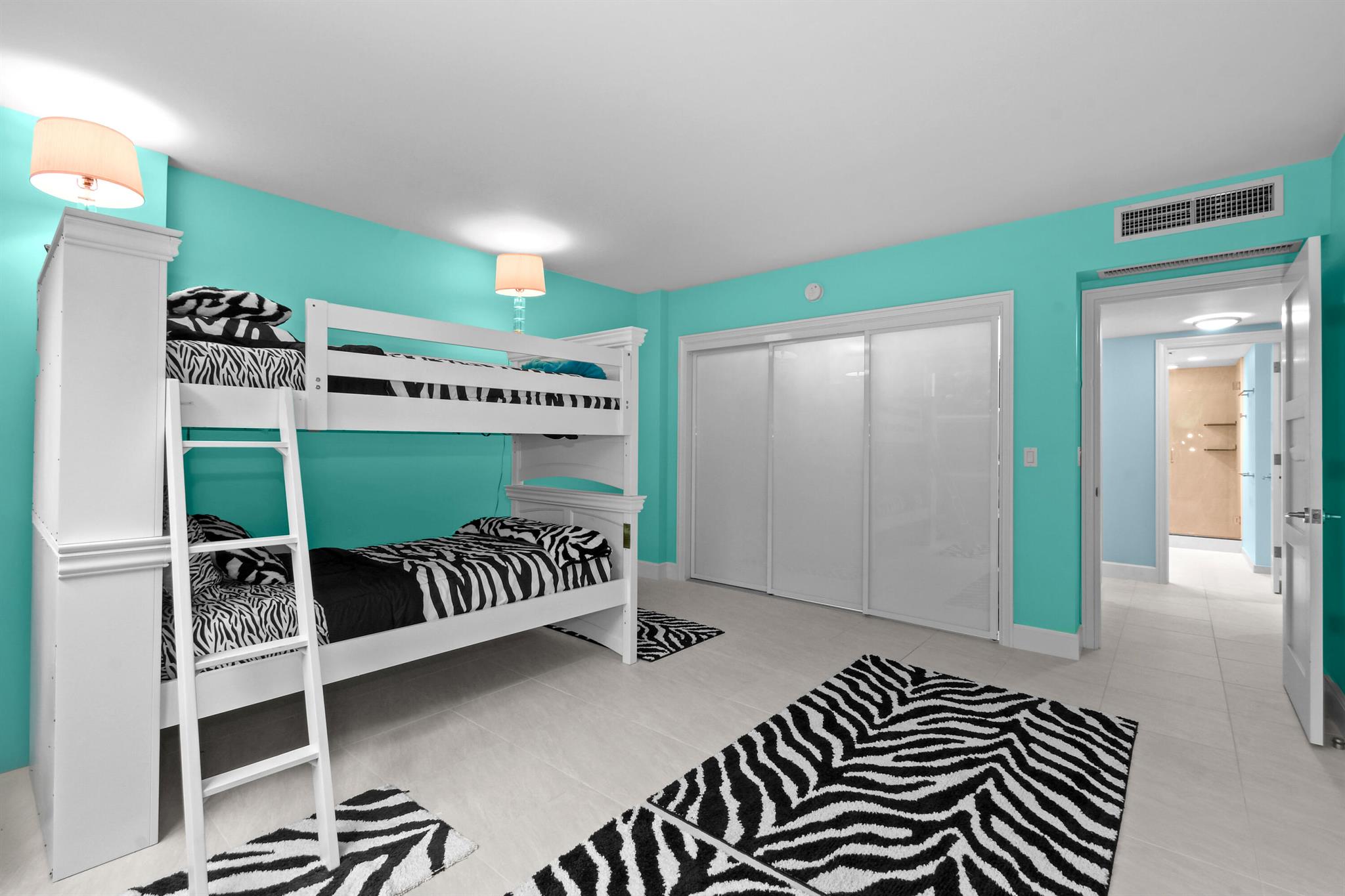TWENTY TWO NINETY FIVE SO - Residential