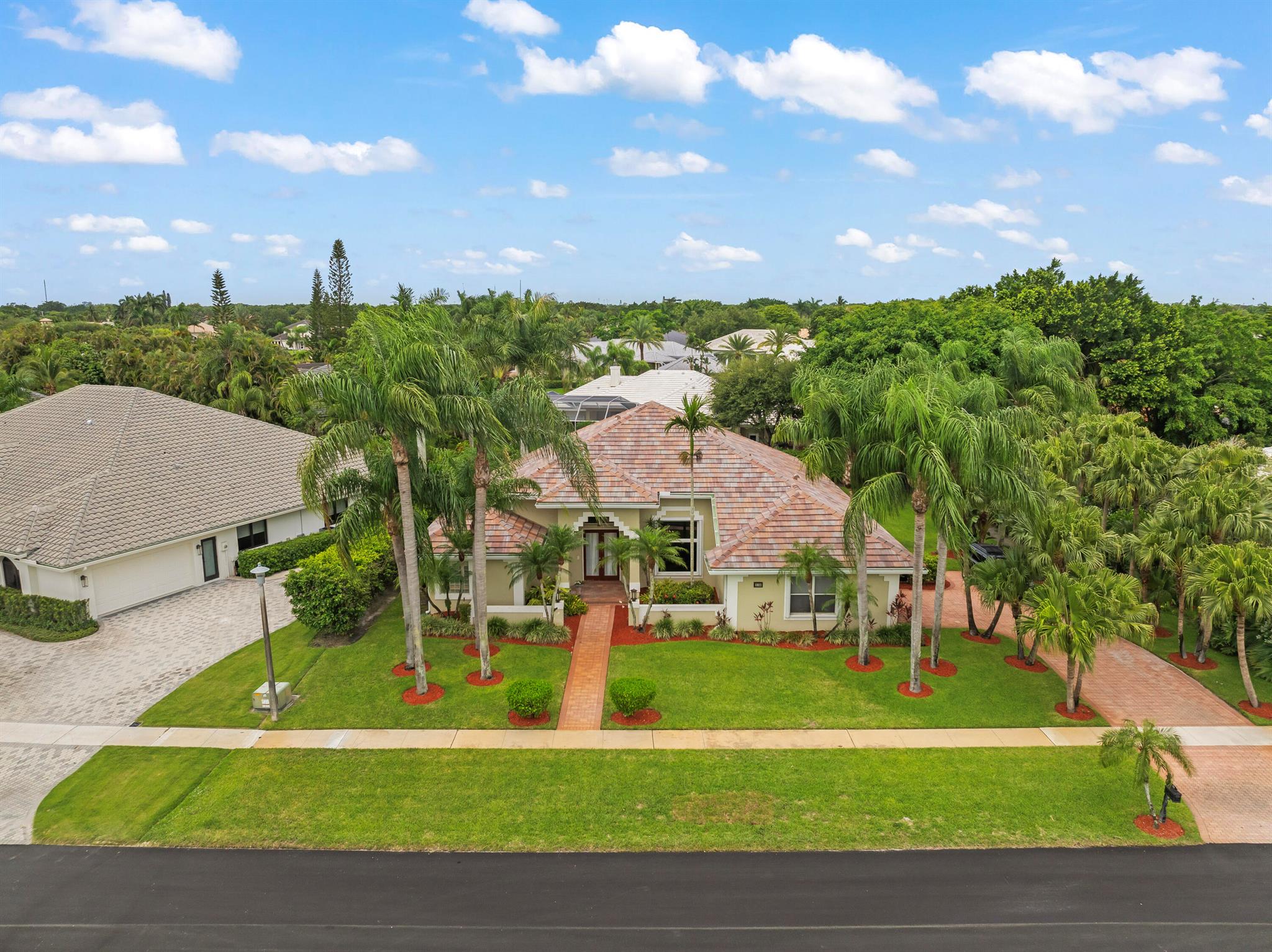 2156 Greenview Cove Drive