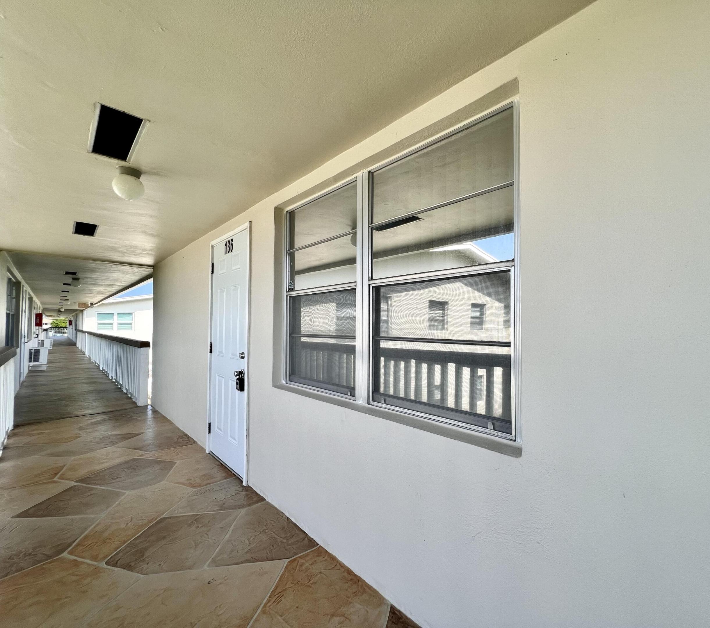 CENTURY VILLAGE - SOMERSET CONDOS - Residential