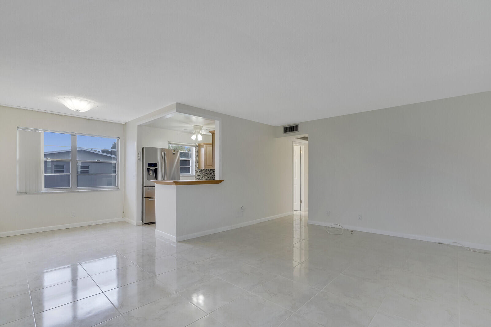 CENTURY VILLAGE - SOMERSET CONDOS - Residential